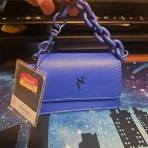 Vera Wang Geo Small Leather Good